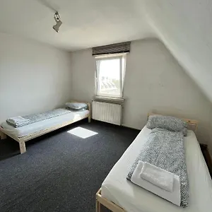 https://ferienwohnung-monteurzimmer.com-bavaria.com